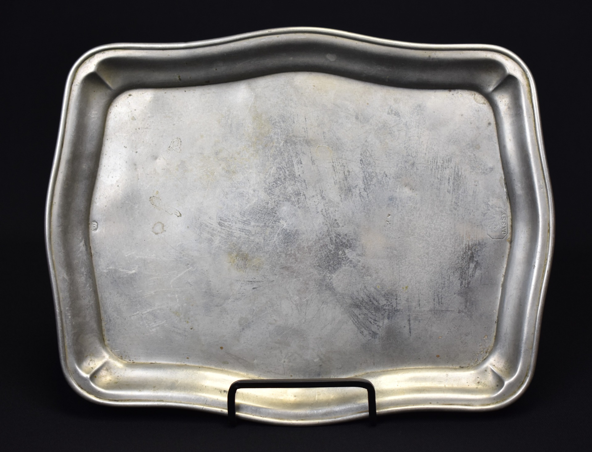 Tavă veche din alpaca – Hotel Continental Iași, vedere superioară, patină autentică